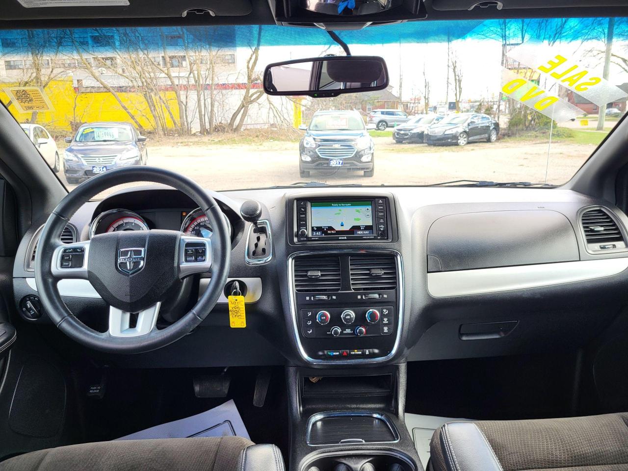 2017 Dodge Grand Caravan SXT Photo