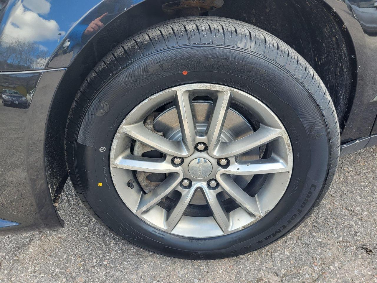 2017 Dodge Grand Caravan SXT Photo