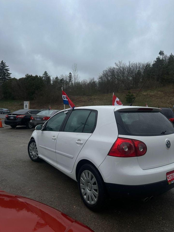2009 Volkswagen Rabbit 5dr HB Auto - Photo #6