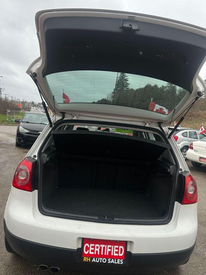 2009 Volkswagen Rabbit 5dr HB Auto - Photo #9