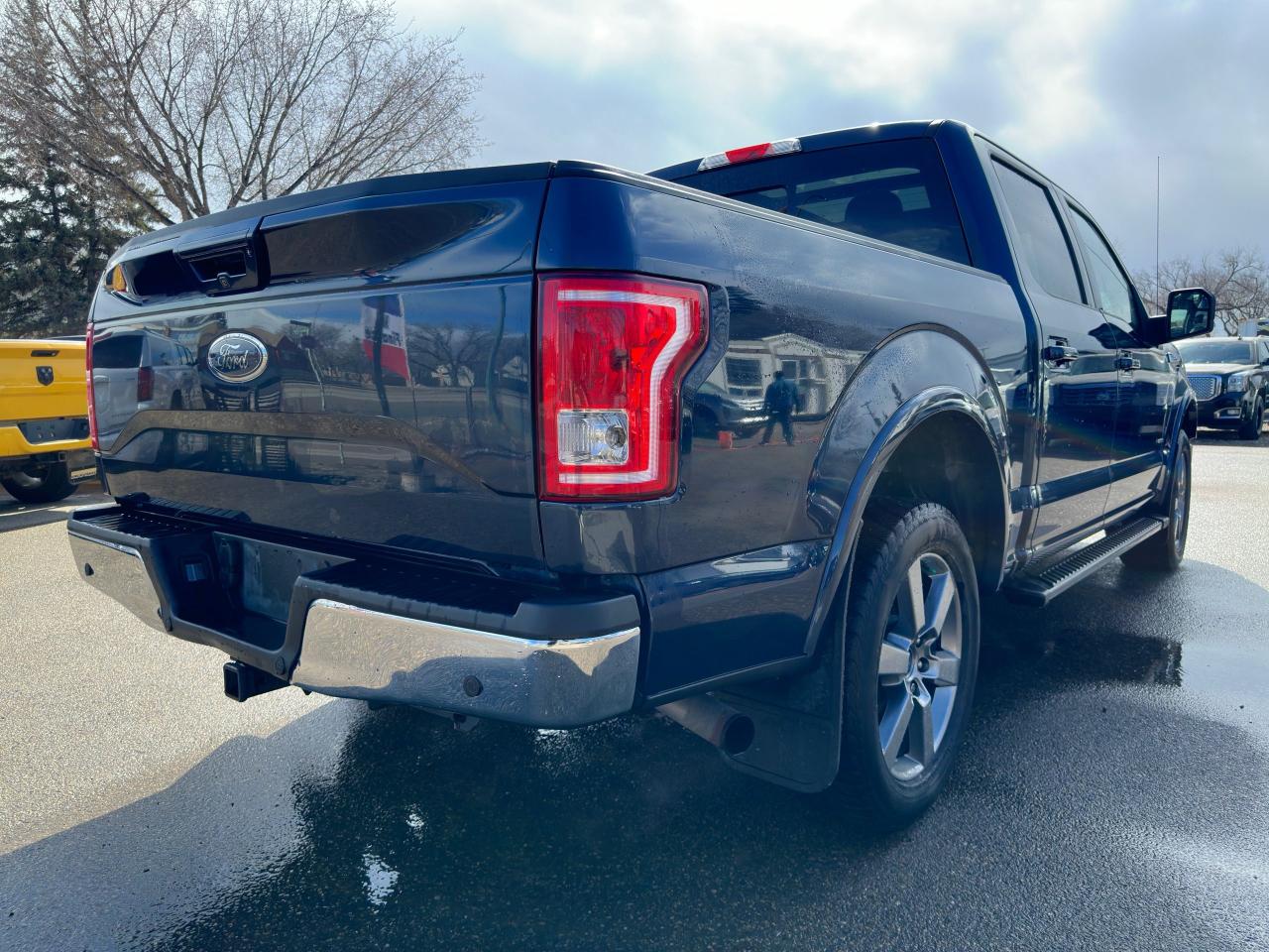 2016 Ford F-150 Lariat - Photo #6