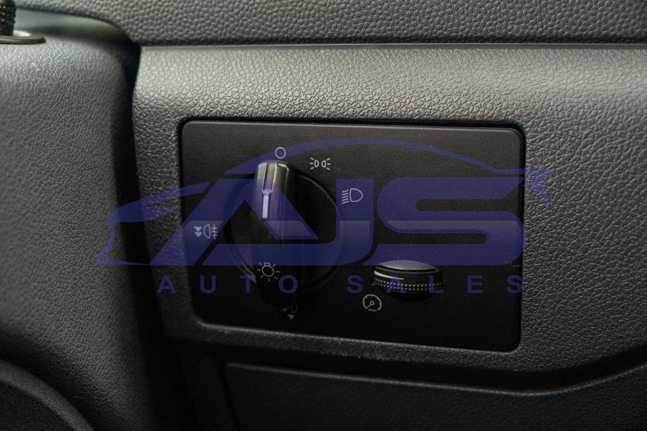 2012 Ford Transit Connect Wagon XLT - 5 SEATER - Photo #17