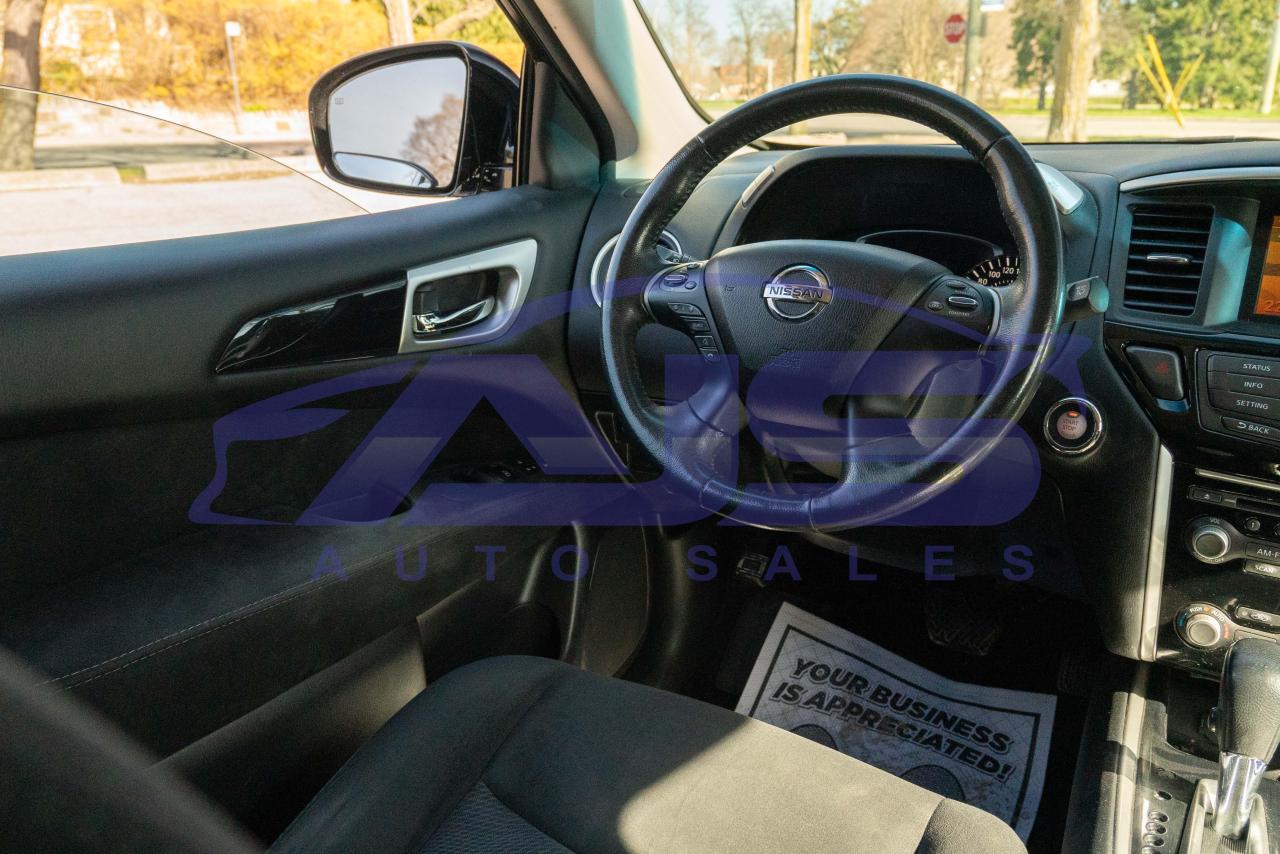 2014 Nissan Pathfinder SV - Photo #42