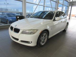 Used 2011 BMW 3 Series 328i xDrive Classic Edition for sale in Dieppe, NB