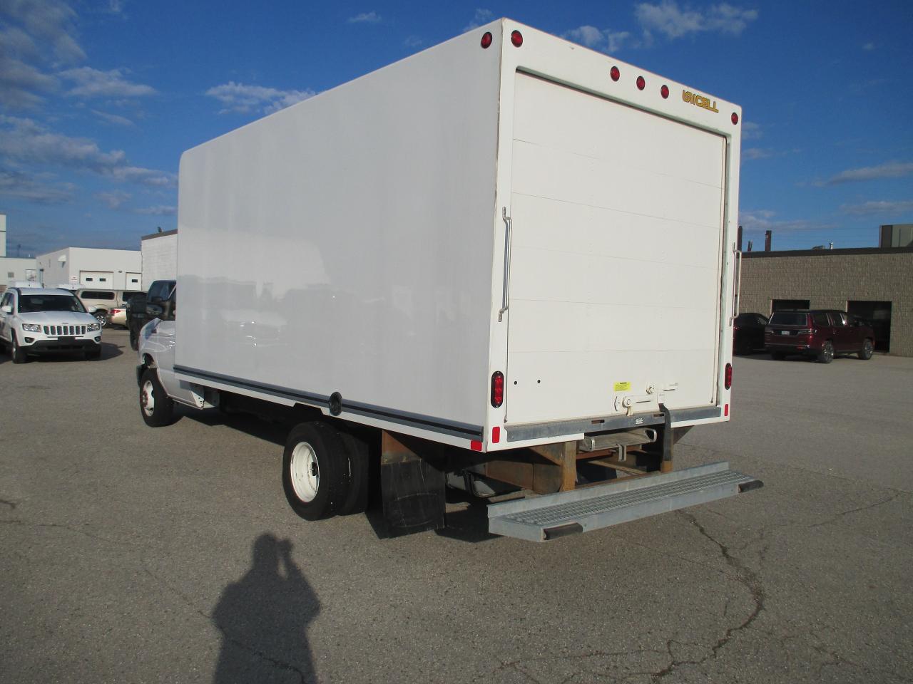 2024 Ford E450 E-450 DRW 176" WB 16 Ft. unicell body - Photo #4
