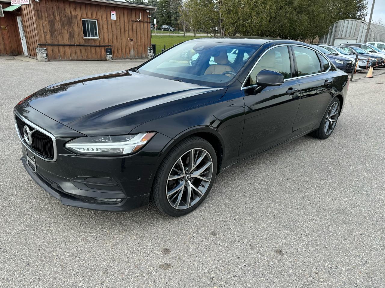 2018 Volvo S90 Momentum 4 extra rims with winter tires and highway kms - Photo #12