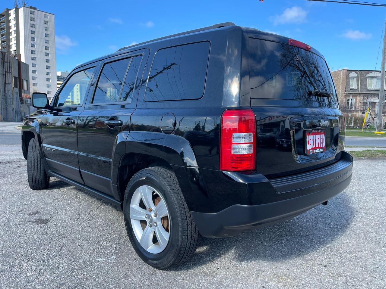 2012 Jeep Patriot SPORT TRIM/LOW MILEAGE/SUNROOF/ALLOY RIM/CERTIFIED - Photo #3