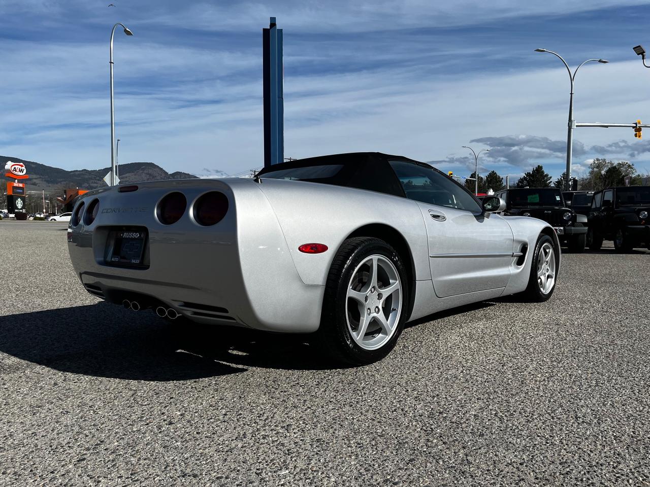 2001 Chevrolet Corvette Convertible, Only 88406 Kms - Photo #7