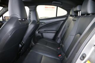 2019 Lexus UX 250h Hybrid - SUNROOF|BLINDSPOT|LANEKEEP|CAMERA - Photo #10
