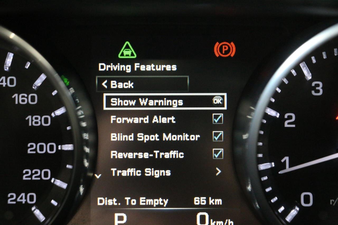 2015 Land Rover Evoque DYNAMIC - PANOROOF|NAVIGATION|CAMERA|HEATED SEATS - Photo #17