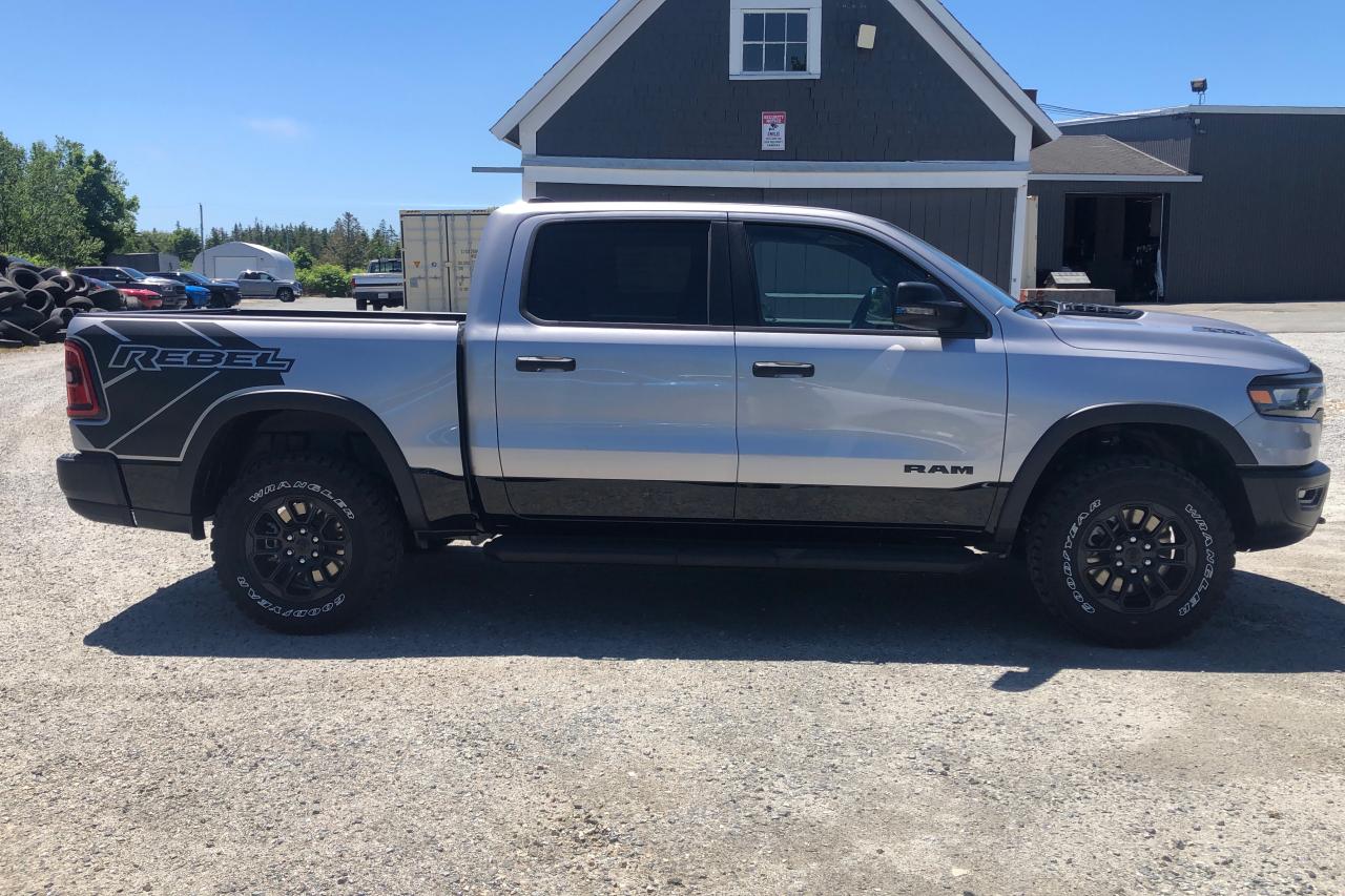 2025 RAM 1500 Rebel 4x4 Crew Cab 5'7" Box Photo26