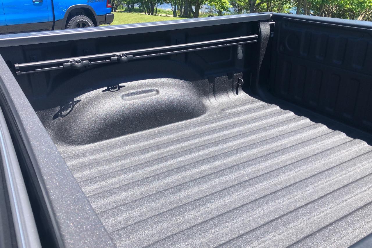 2025 RAM 1500 Rebel 4x4 Crew Cab 5'7" Box Photo32