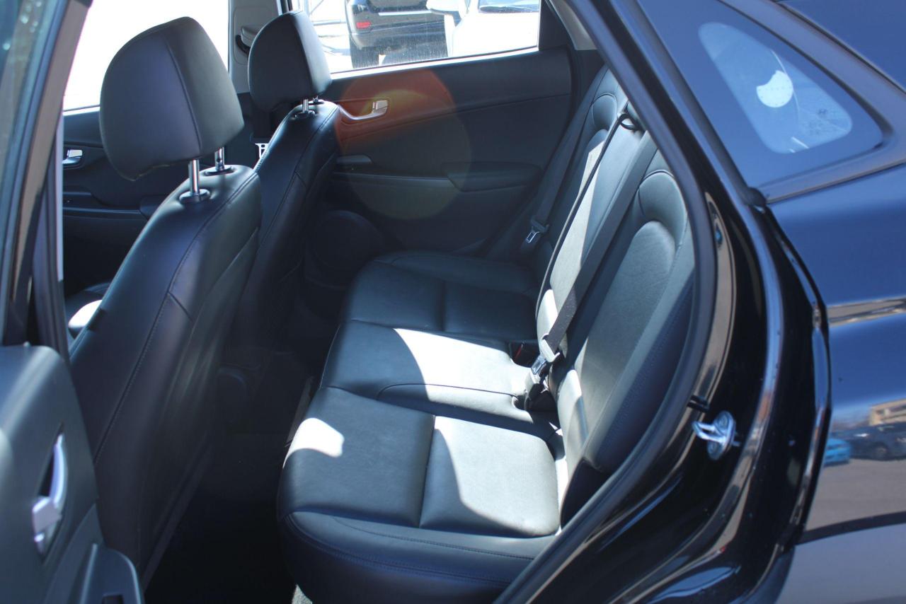 2022 Hyundai KONA 2.0L Preferred AWD w/Sun & Leather Package - Photo #6