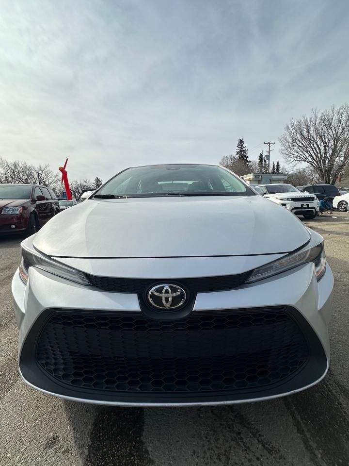2021 Toyota Corolla LE - Photo #1