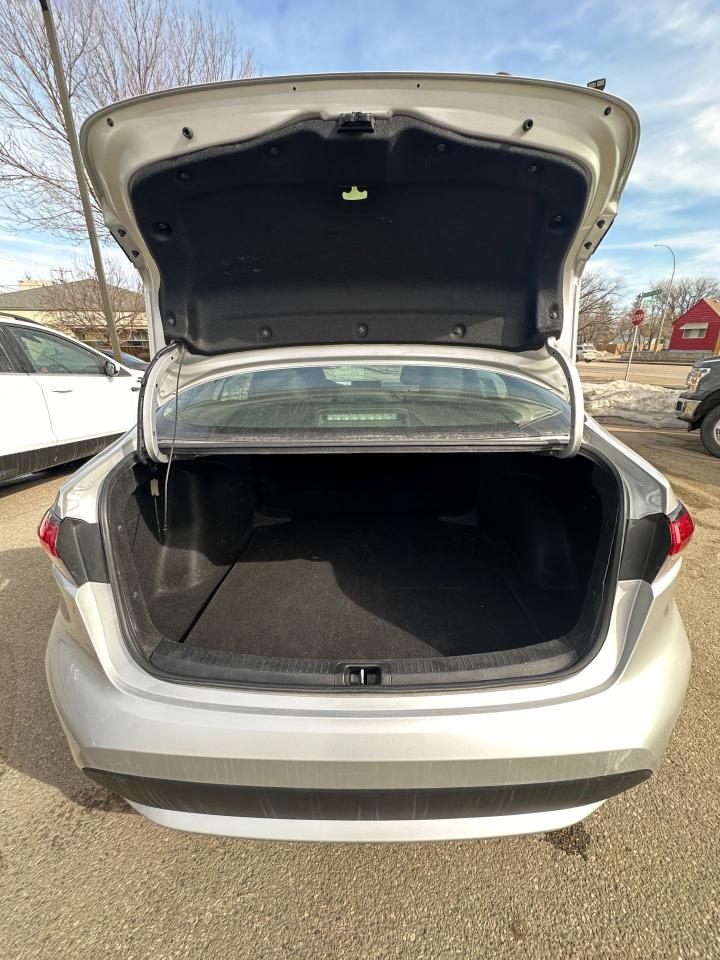 2021 Toyota Corolla LE - Photo #16