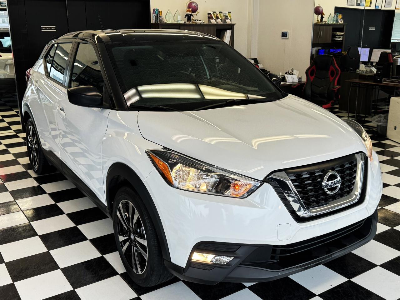 2019 Nissan Kicks SV+Camera+ApplePlay+Heated Seats+CLEAN CARFAX Photo70