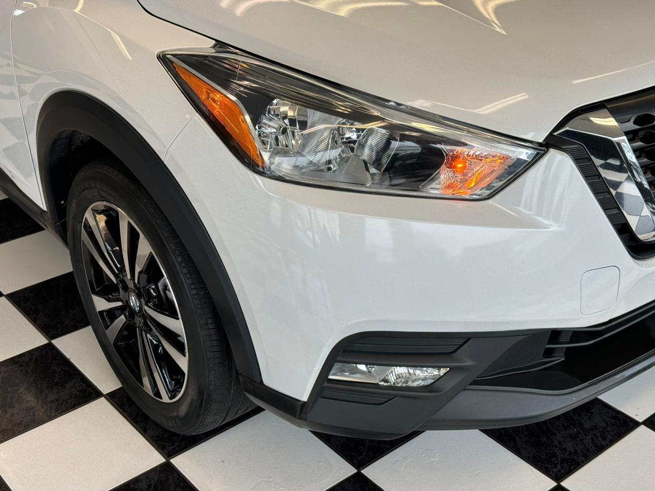 2019 Nissan Kicks SV+Camera+ApplePlay+Heated Seats+CLEAN CARFAX Photo40