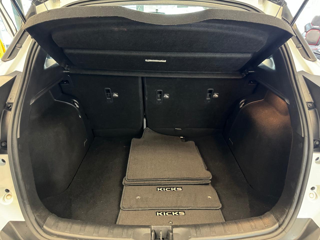 2019 Nissan Kicks SV+Camera+ApplePlay+Heated Seats+CLEAN CARFAX Photo25