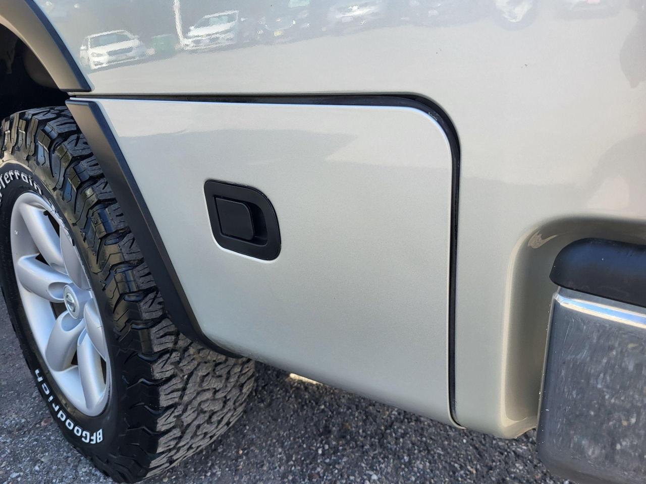 2013 Nissan Titan Pro-4X Photo3