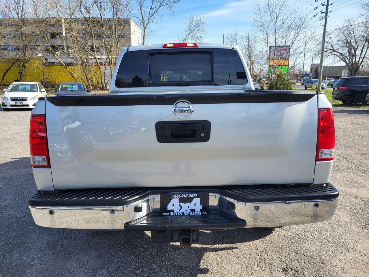 2013 Nissan Titan Pro-4X Photo4