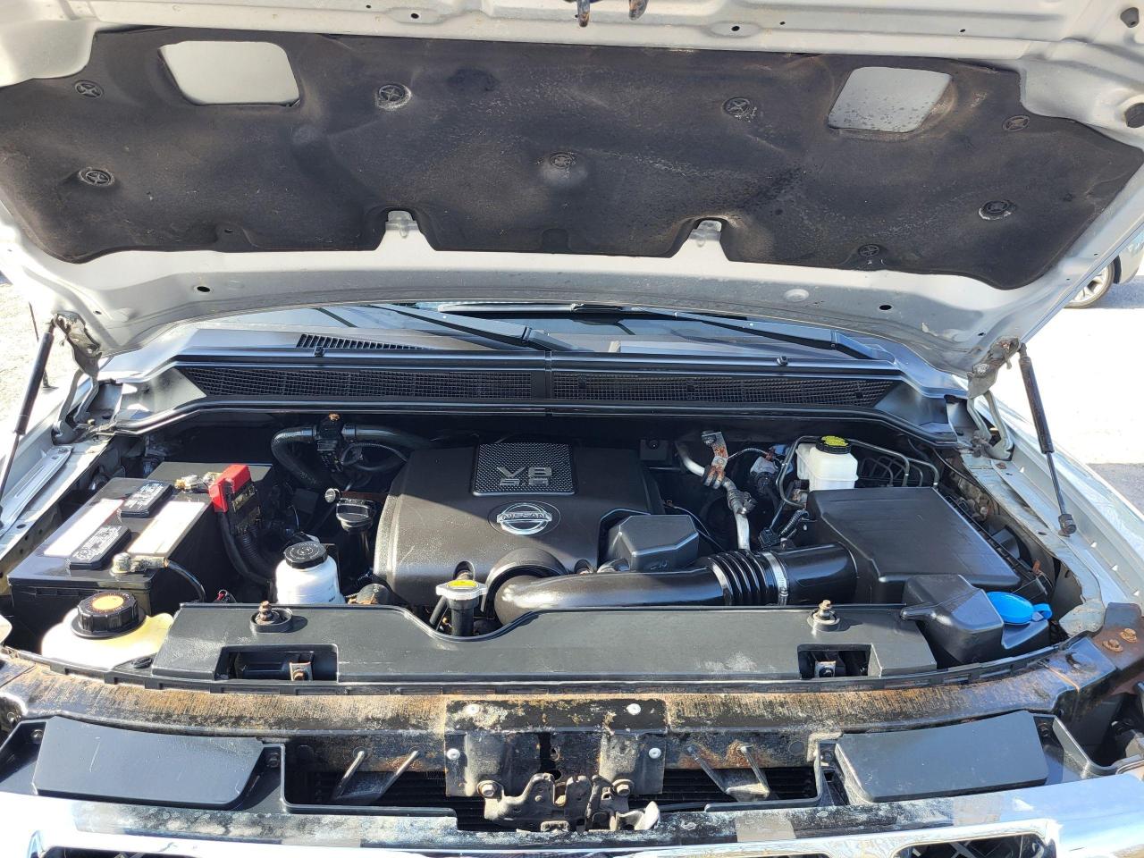 2013 Nissan Titan Pro-4X Photo