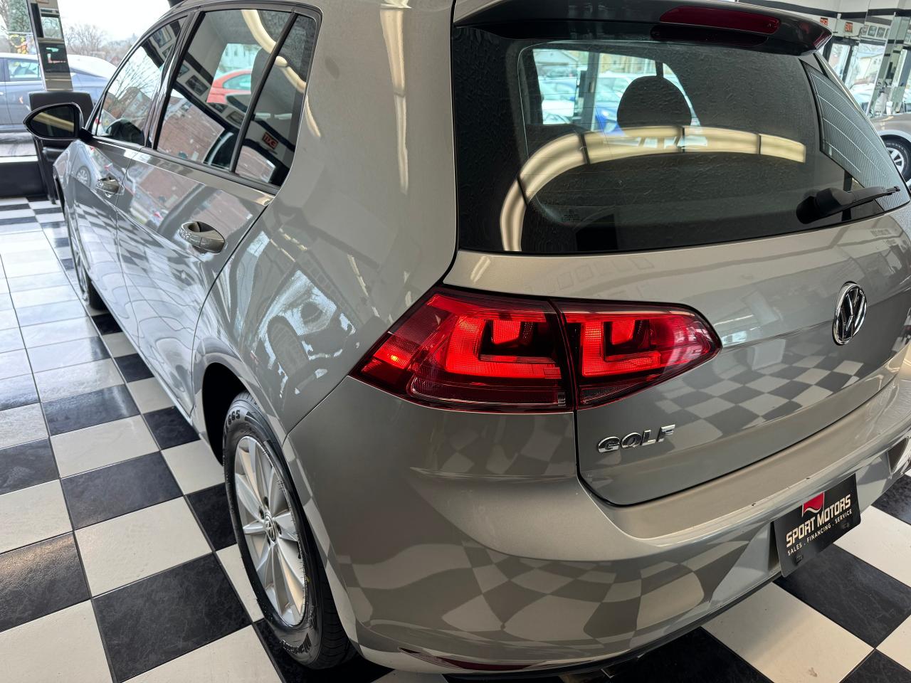 2015 Volkswagen Golf Trendline+New Tires+A/C+Heated Seats+CLEAN CARFAX Photo94