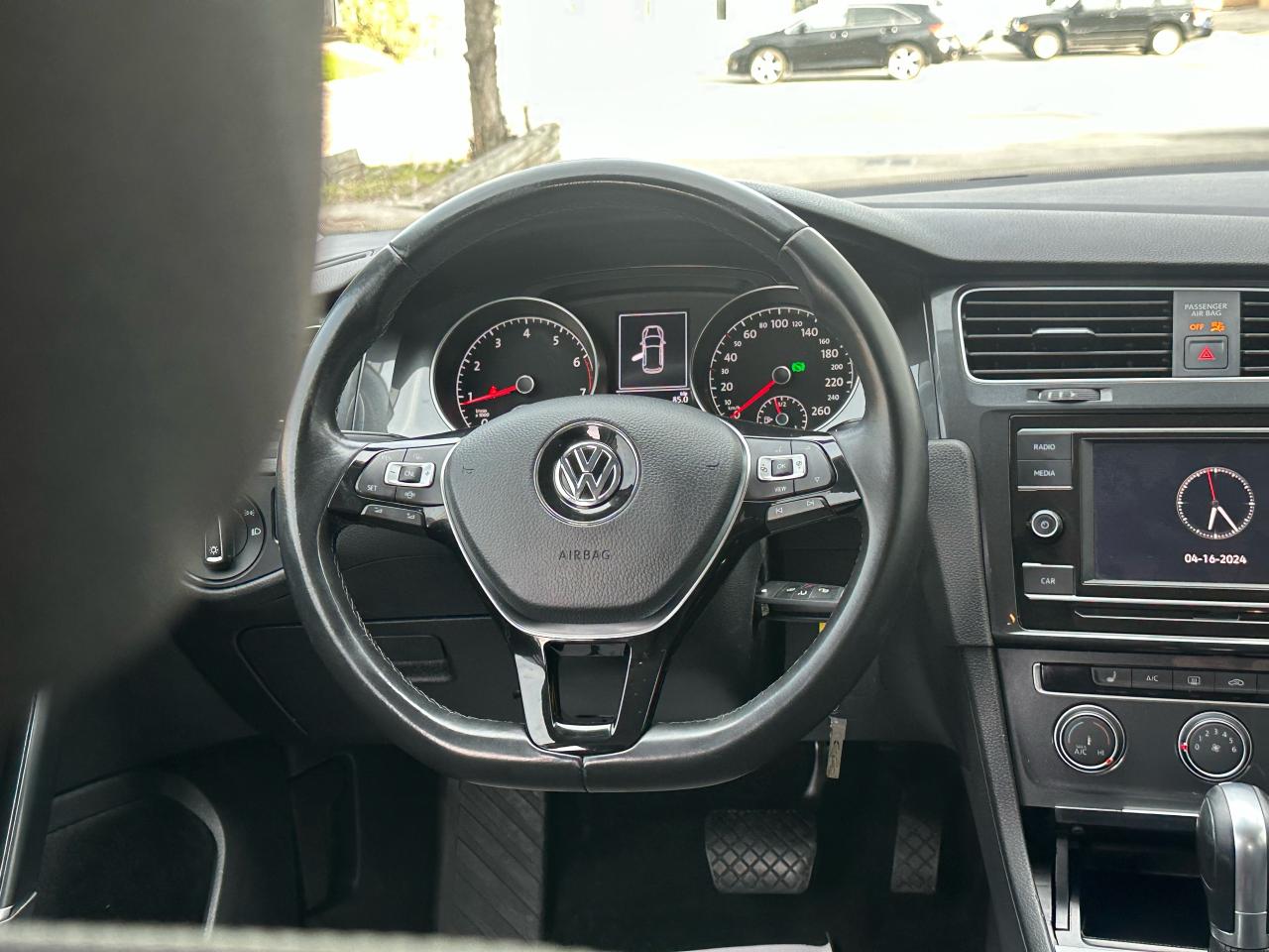 2019 Volkswagen Golf 5-door Auto BACKUPCAM|HEATEDSEATS|ALLOYS - Photo #11