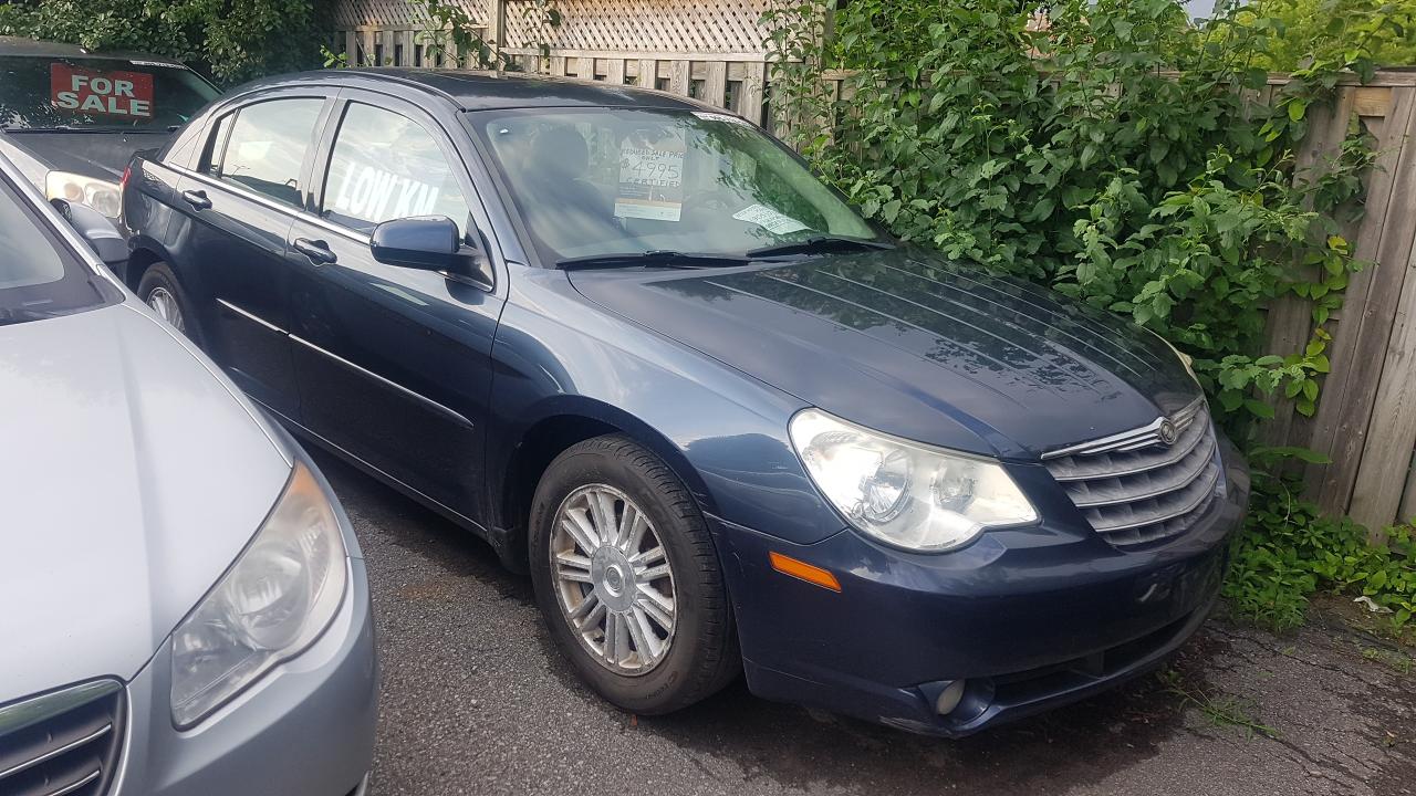 Used 2008 Chrysler Sebring Touring for sale in Oshawa, ON