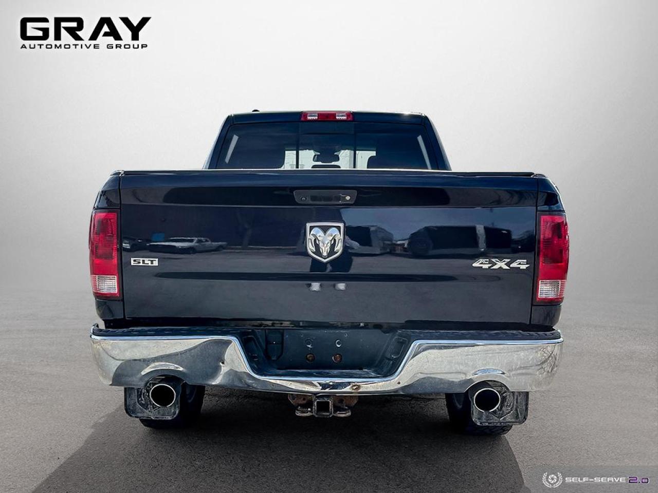 2014 RAM 1500 SLT CREW CAB /NO ACCIDENTS/2 YR UNLIMITED WARRANTY Photo3