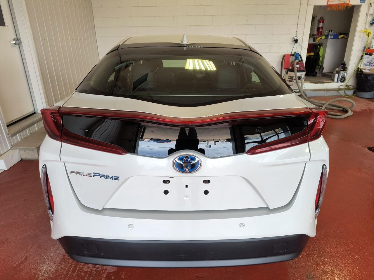 2018 Toyota Prius Upgrade Model Photo