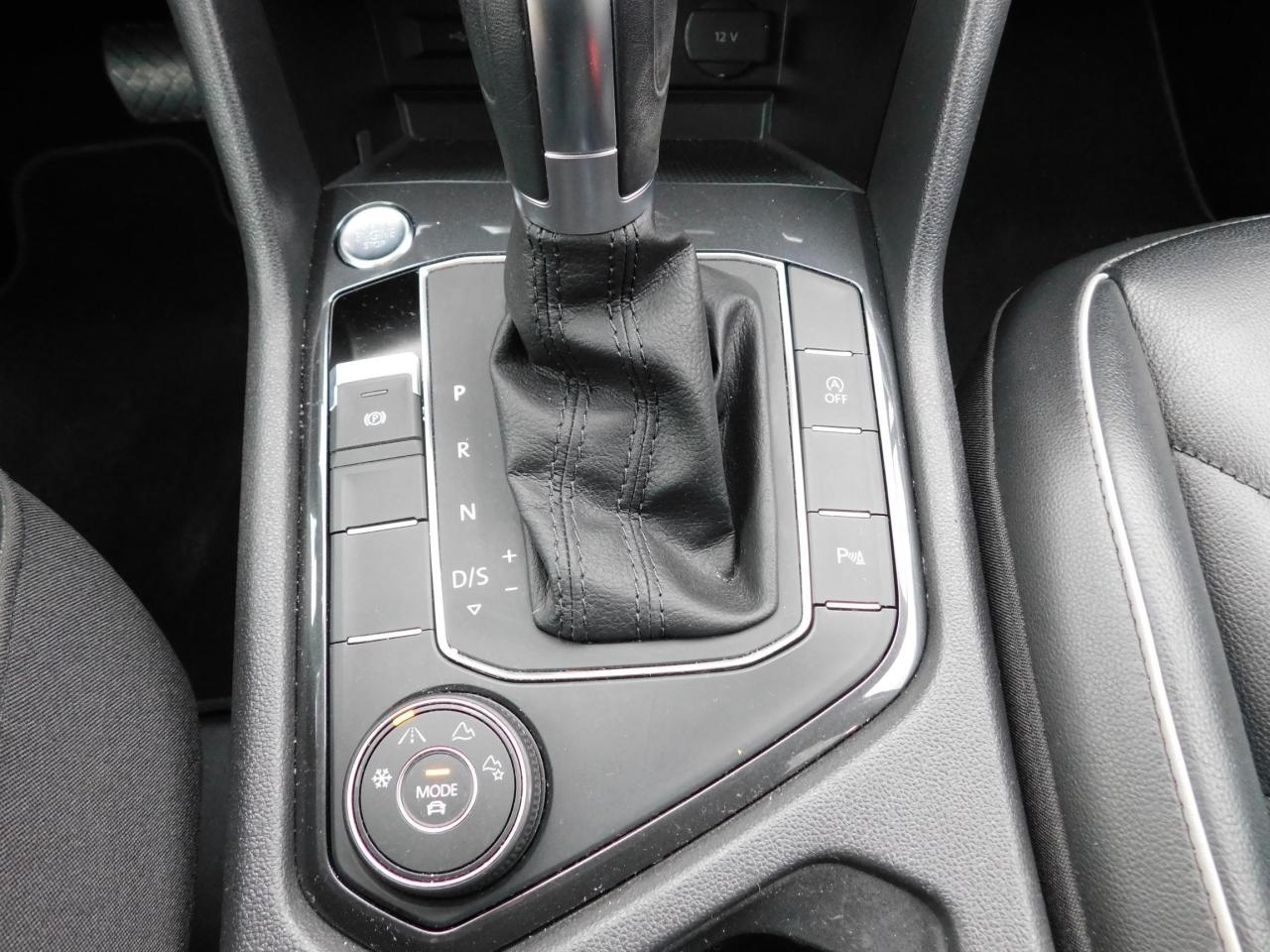 2019 Volkswagen Tiguan HIGHLINE | VW Cockpit Display | Fender Stereo | - Photo #17