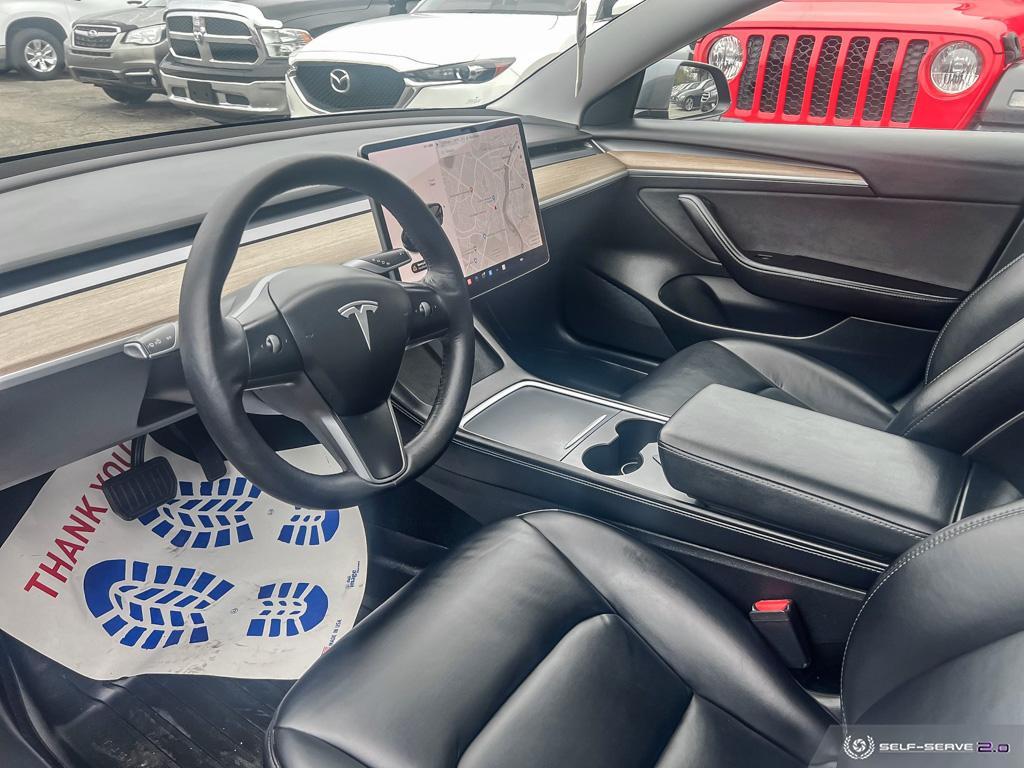 2021 Tesla Model 3 STANDARD RANGE PLUS / NAV / LEATHER / NO ACCIDENTS - Photo #9