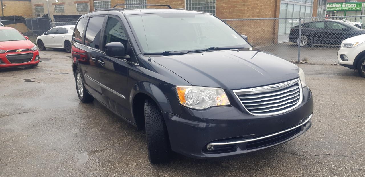 2014 Chrysler Town & Country 4DR WGN TOURING - Photo #6