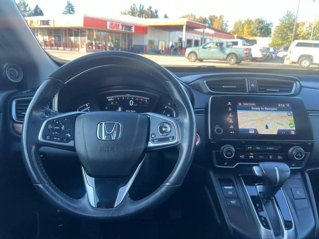 2019 Honda CR-V Touring AWD - Photo #10