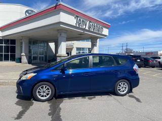 Used 2012 Toyota Prius V for sale in Ottawa, ON