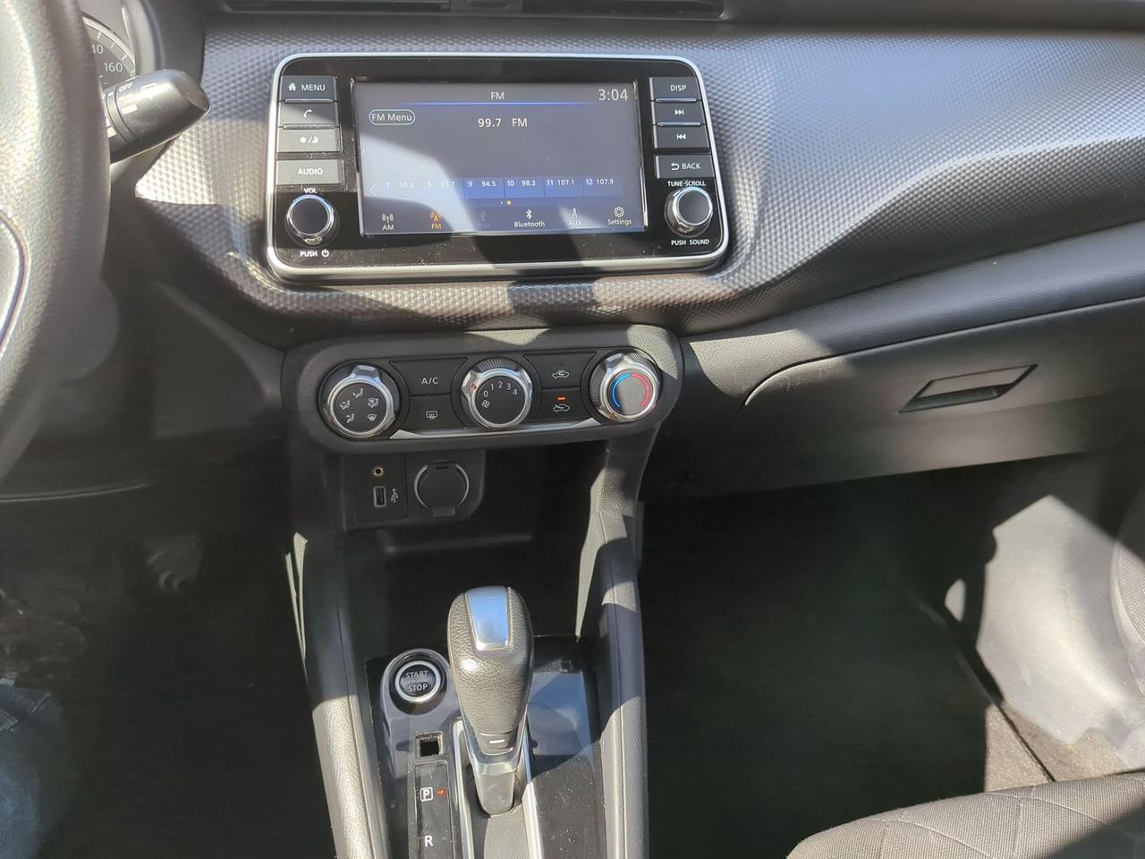 2020 Nissan Kicks S