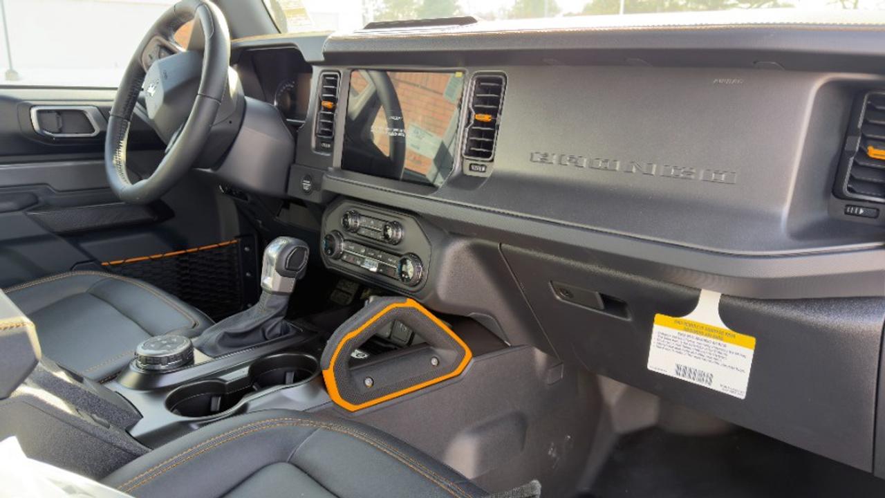 2024 Ford Bronco Badlands Photo