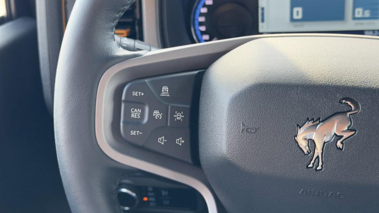 2024 Ford Bronco Badlands Photo