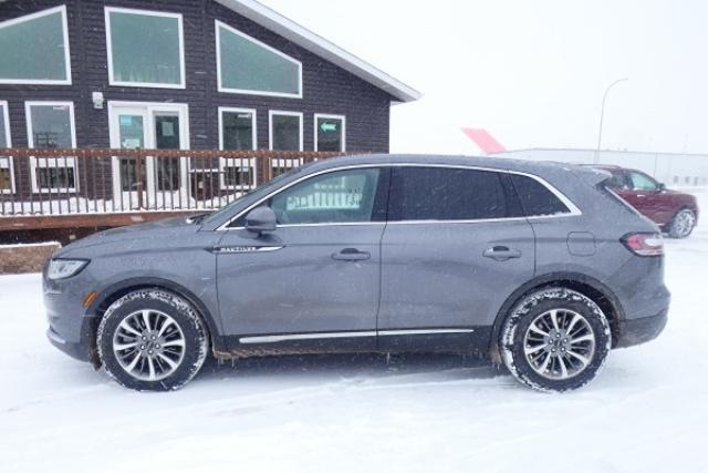 2022 Lincoln Nautilus Reserve AWD w/H&C L, pano S/R, NAV, BUC