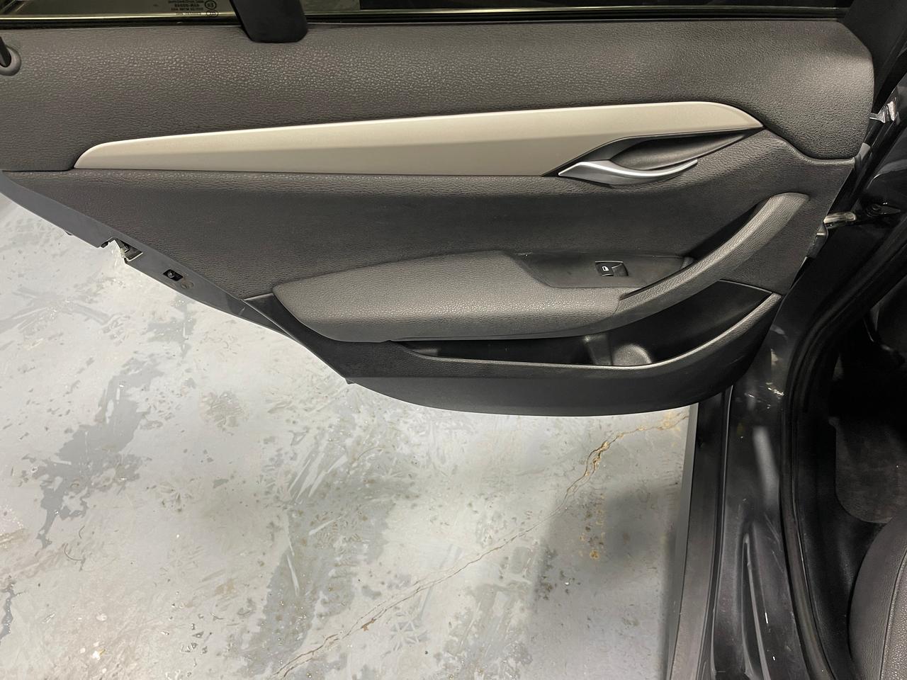 2013 BMW X1 AWD 4dr 28i Photo
