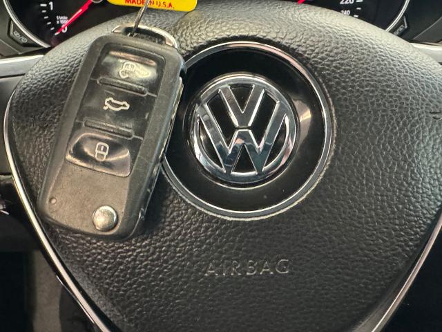 2015 Volkswagen Jetta Trendline+Camera+Heated Seats+New Tires+A/C Photo15