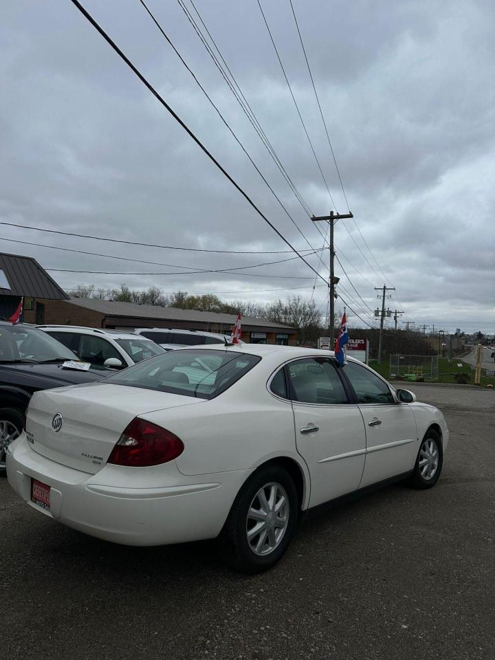 2006 Buick Allure 4dr Sdn CX - Photo #4