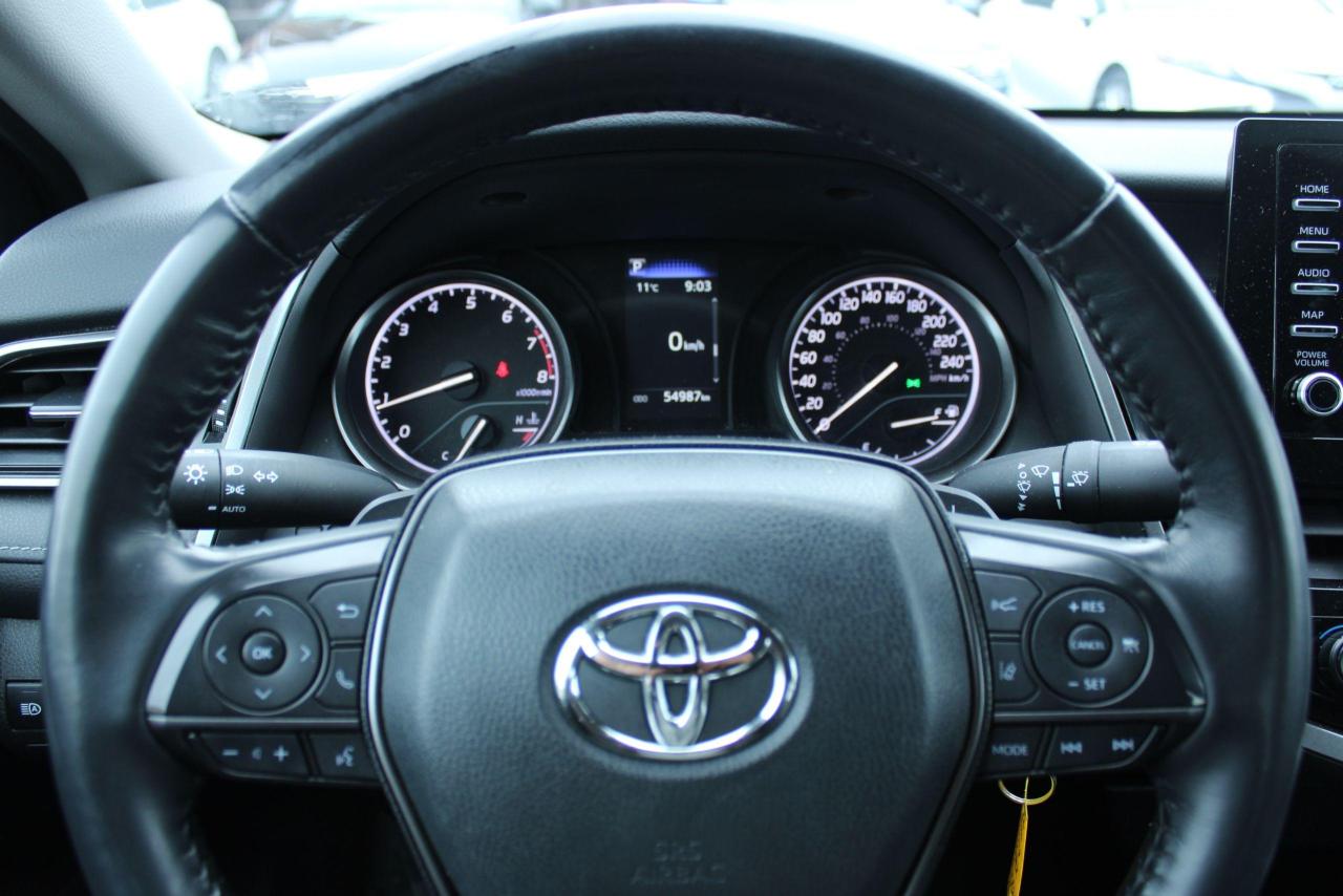 2022 Toyota Camry SE Auto - Photo #9