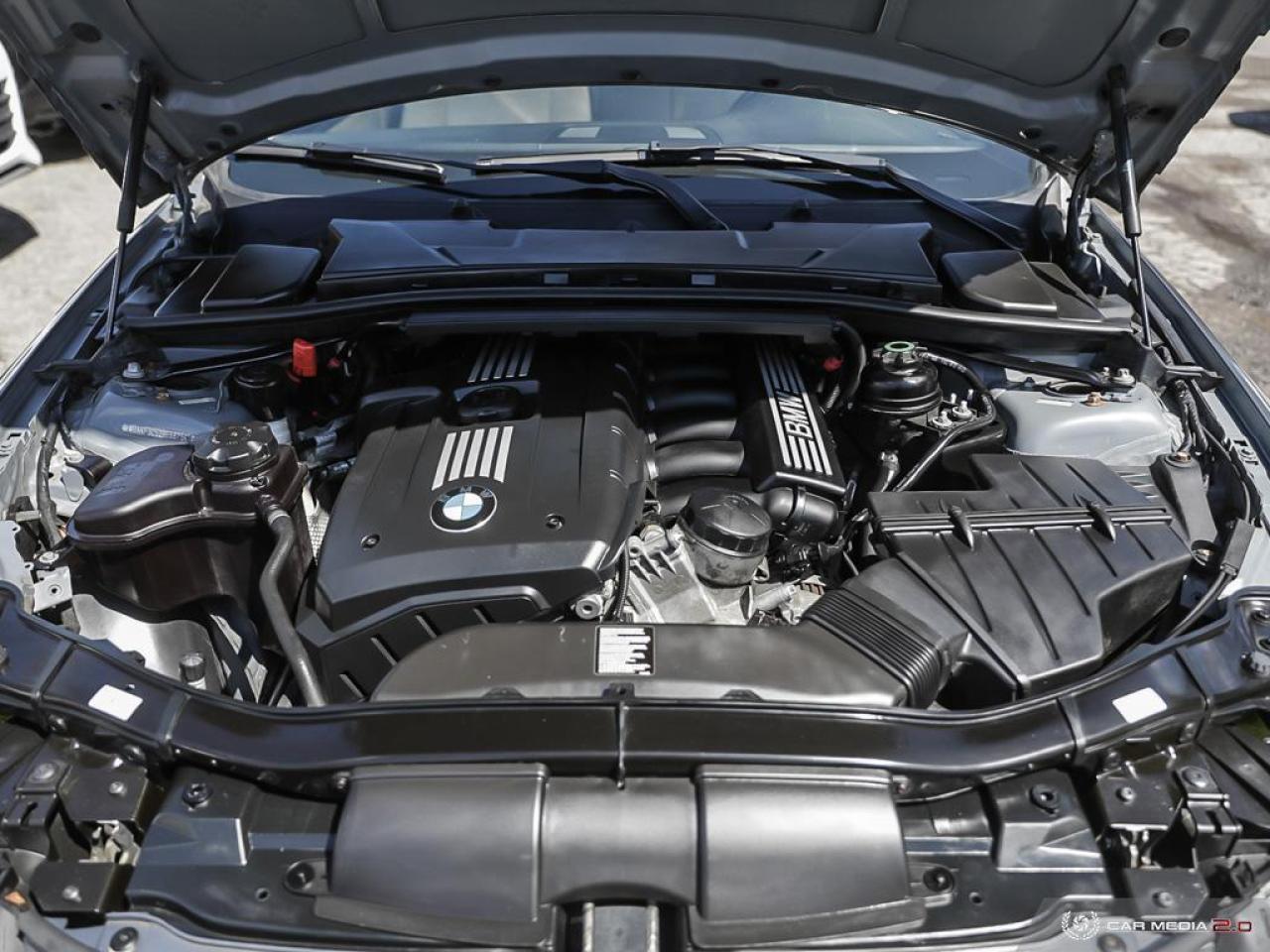 2011 BMW 3 Series 2dr Cpe 328i xDrive AWD Photo