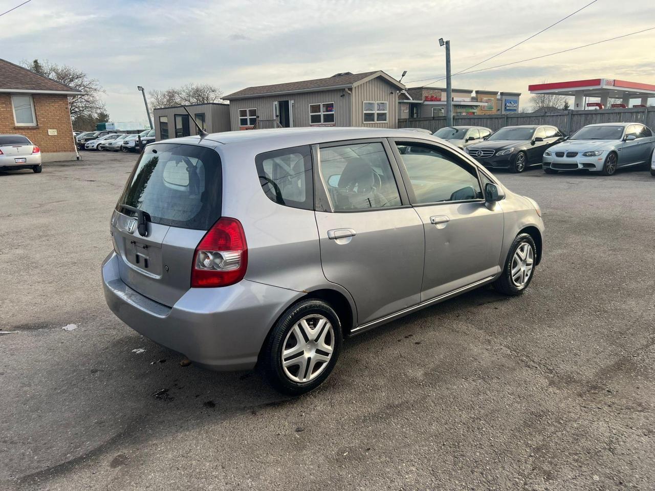 2008 Honda Fit LX*4 DOOR*HATCH*4 CYL*GREAT ON FUEL*ONLY 163KMS* - Photo #5