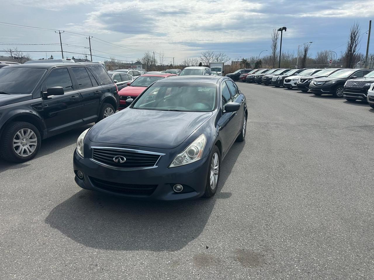 2013 Infiniti G37 