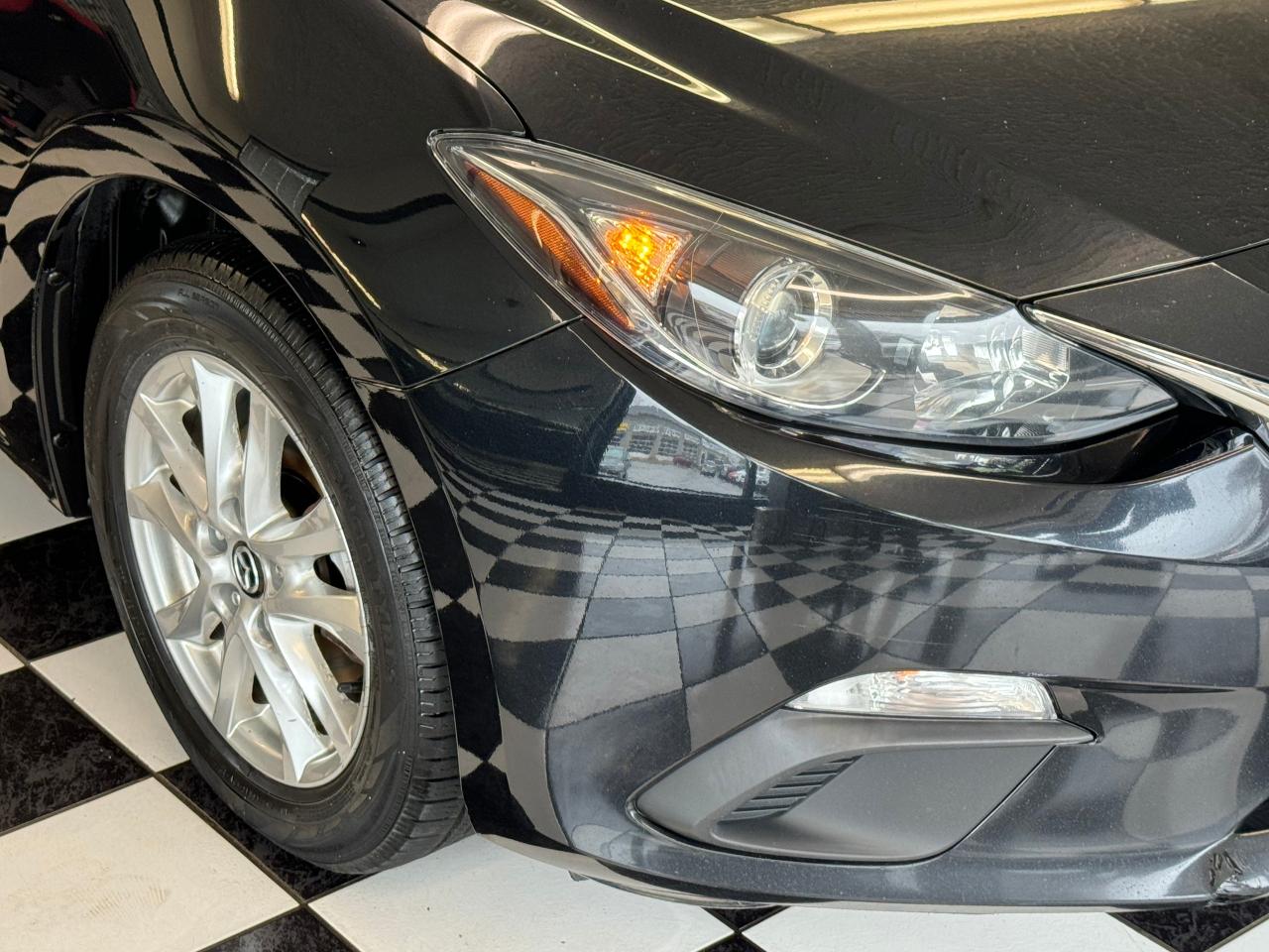 2016 Mazda MAZDA3 Touring+Camera+GPS+Heated Seats+CLEAN CARFAX Photo95