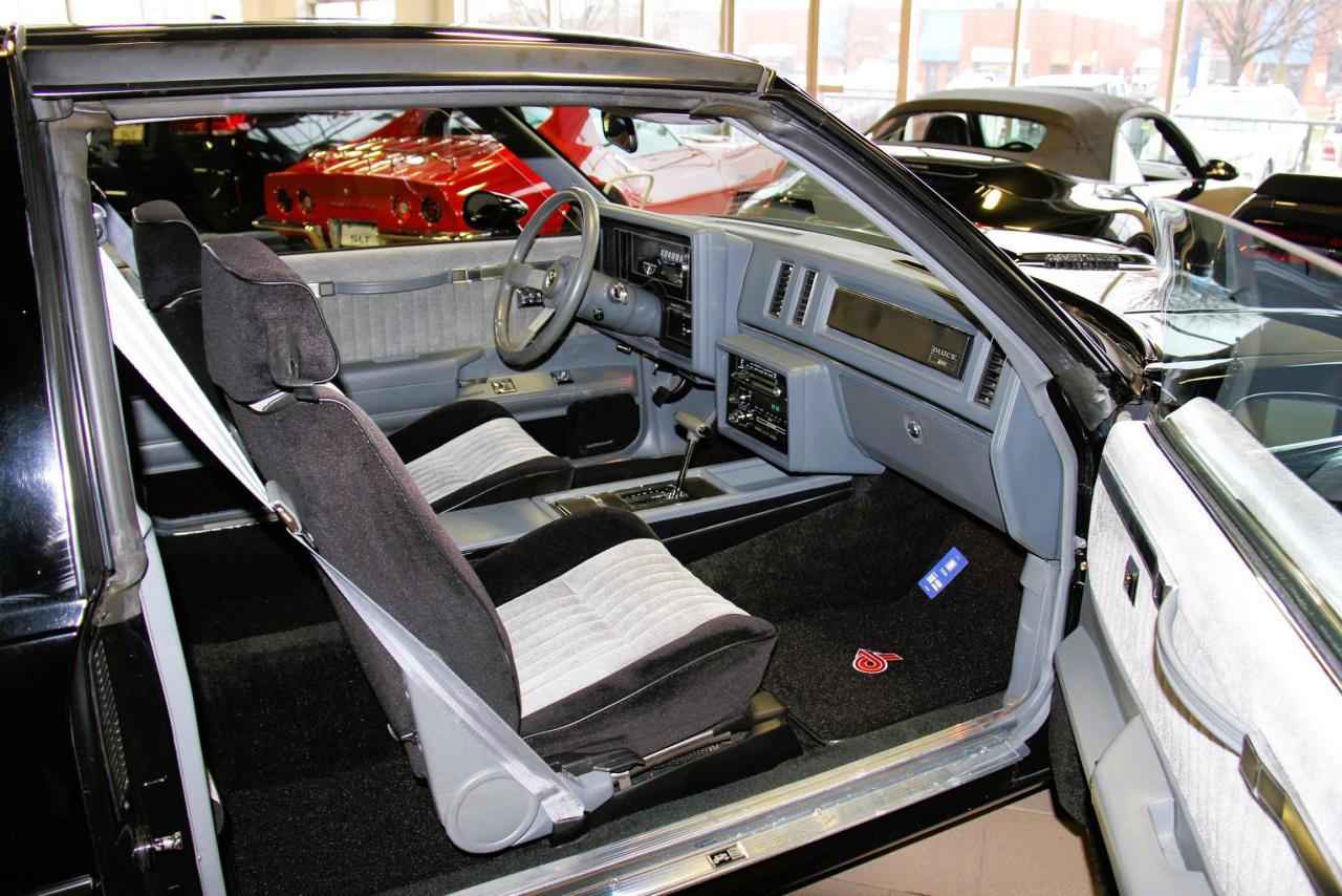 1987 Buick Grand National 2dr Coupe GRAND NAT'L SURVIVOR ONLY 3182KM'S! Photo