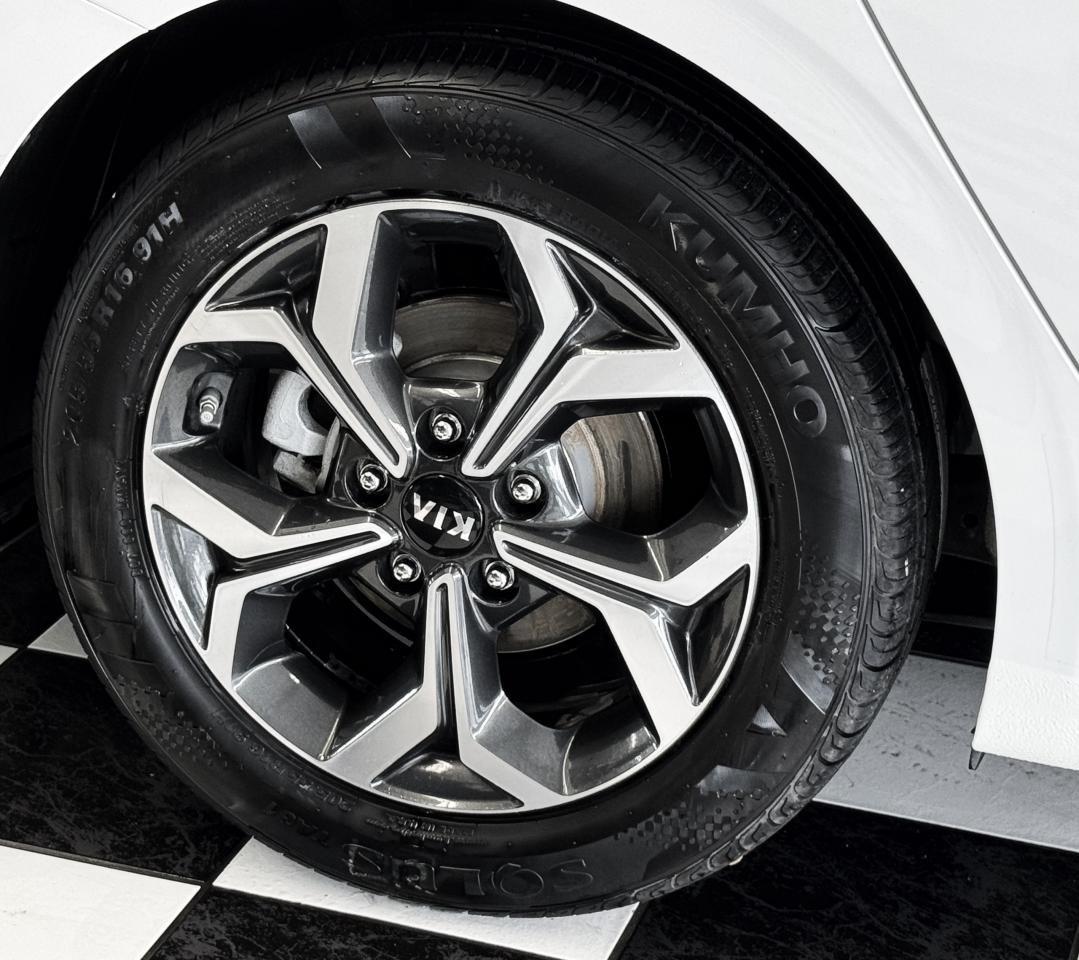 2019 Kia Forte EX+Camera+LaneKeep+Heated Steering+CLEAN CARFAX Photo111