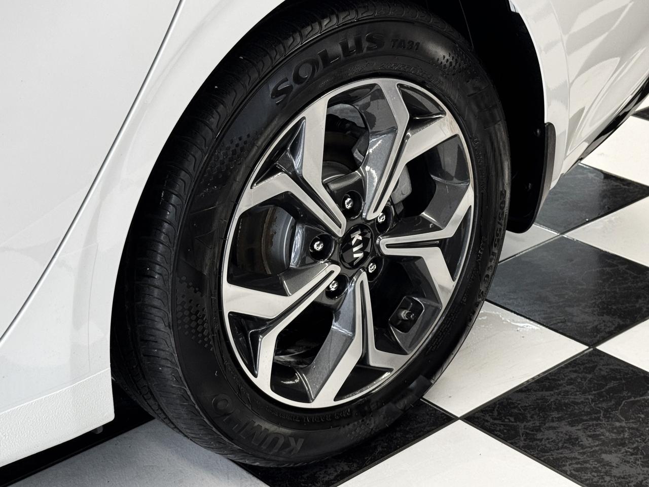 2019 Kia Forte EX+Camera+LaneKeep+Heated Steering+CLEAN CARFAX - Photo #51